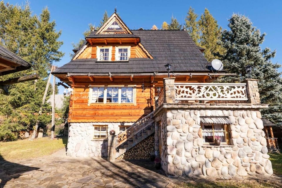 Willa Szept Giewontu-Mountain Base Villa in Lesser Poland Voivodeship