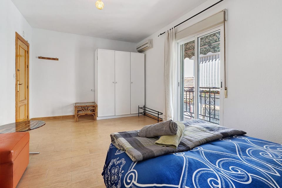 Living room, Bedroom