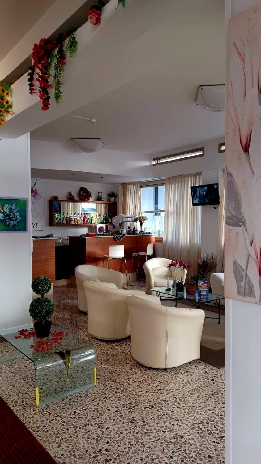 Living room, Lounge or bar, Seating area