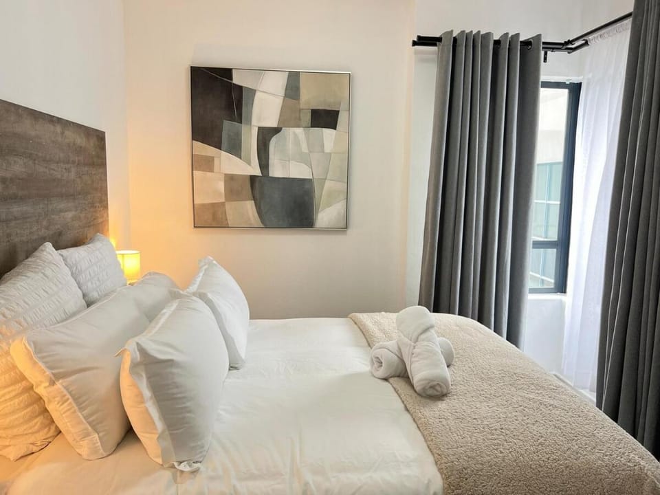 Leafy Lux Apartment Apartment in Sandton
