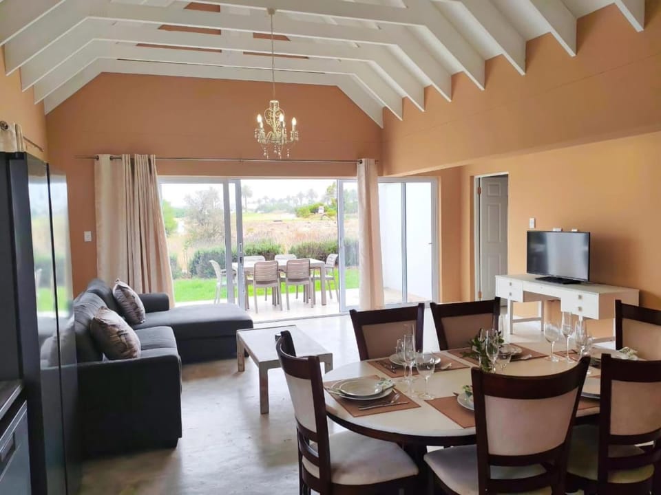 The Fifth Tee Villa House in Western Cape