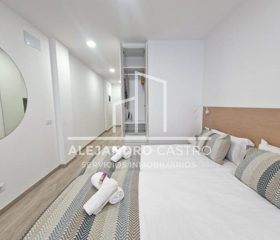 Elegance Canteras Suite Apartment in Las Palmas de Gran Canaria