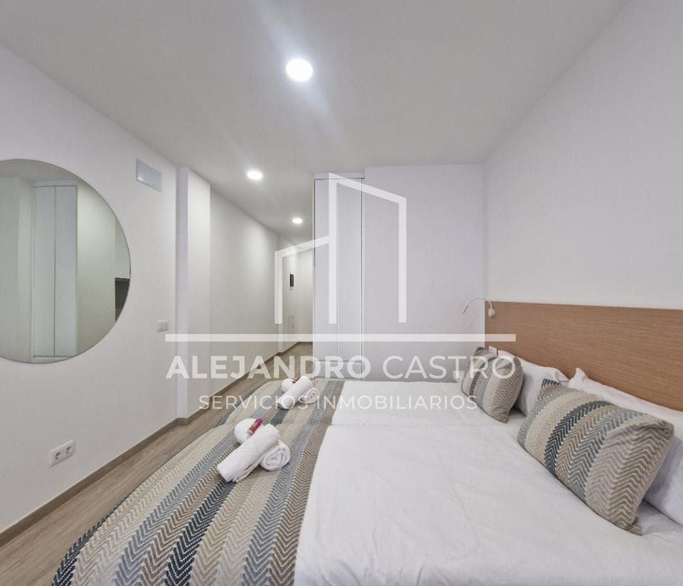 Elegance Canteras Suite Apartment in Las Palmas de Gran Canaria