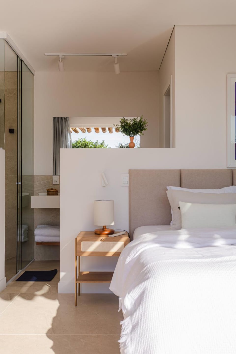 Bed, Bathroom, Bedroom