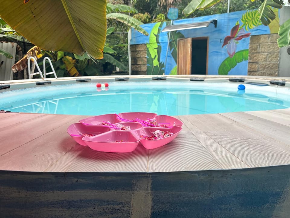 Swimming pool