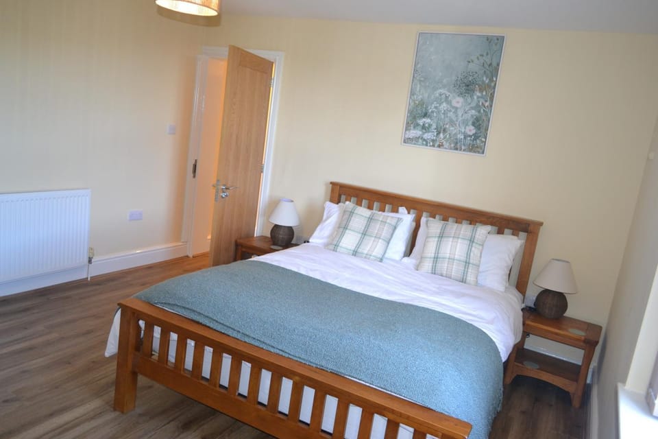 Royal Oak Apartment Inn in England