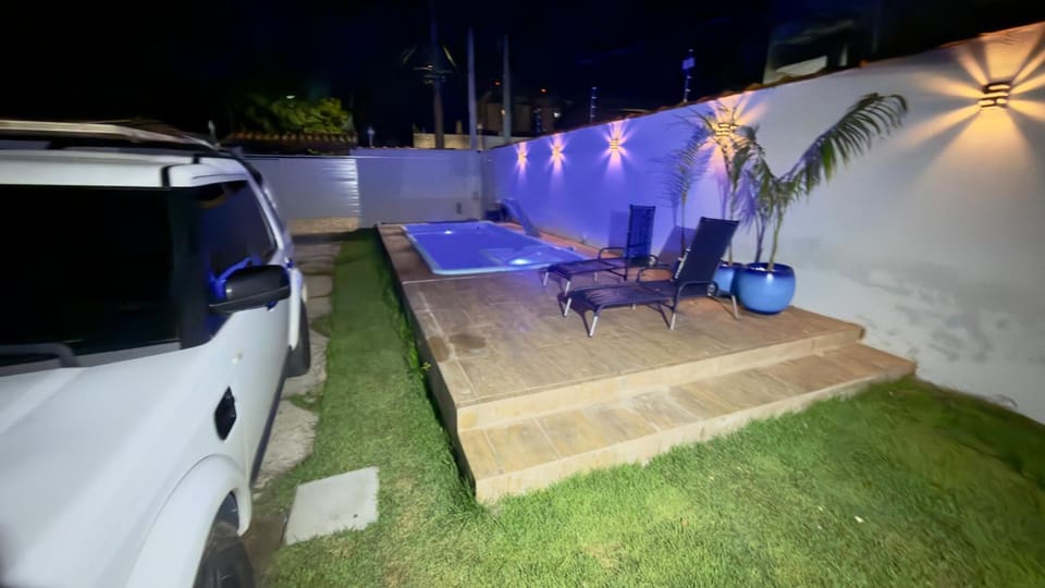 Martin de Sá - 500 Metros da Praia House in Caraguatatuba
