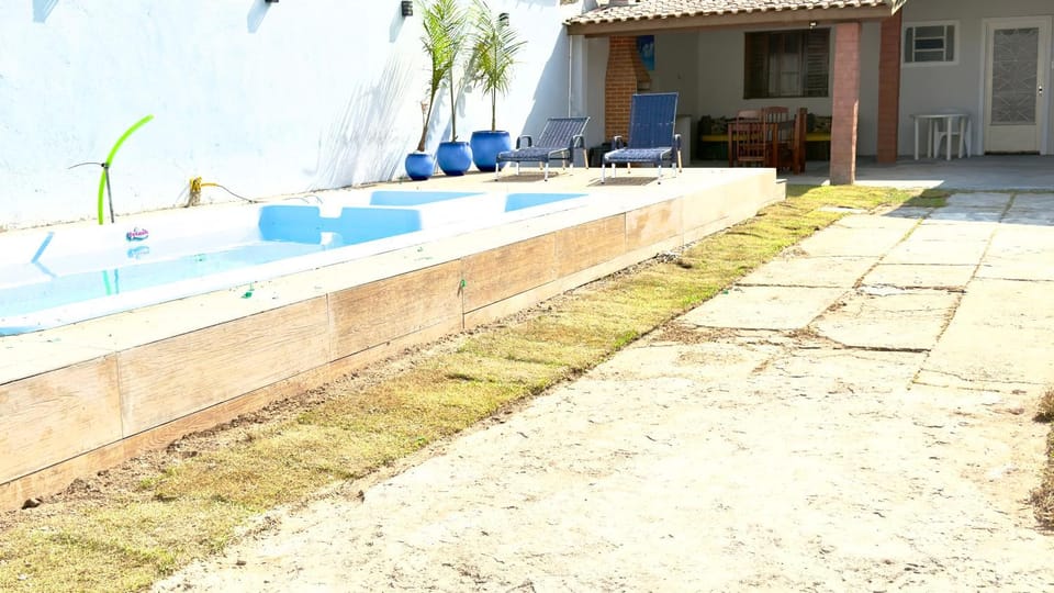 Martin de Sá - 500 Metros da Praia House in Caraguatatuba