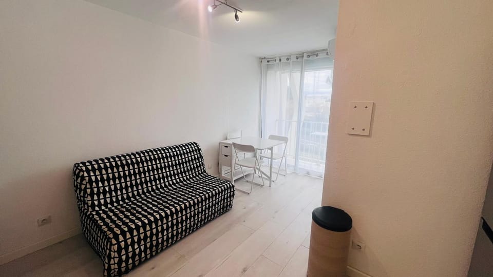 View (from property/room), Living room, Dining area