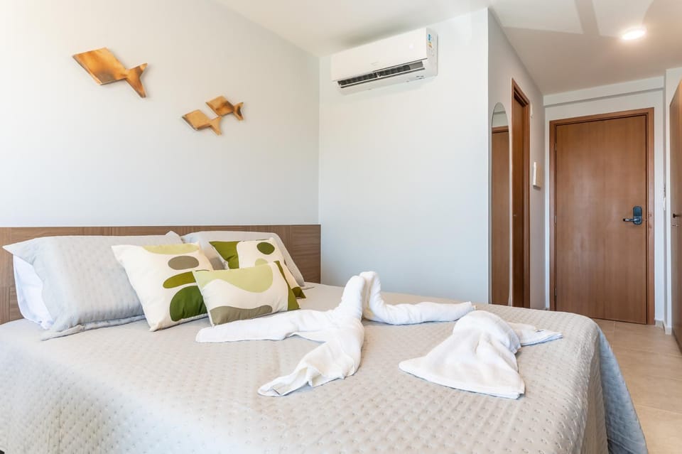 Bed, Photo of the whole room, Bedroom, towels, wardrobe, air conditioner