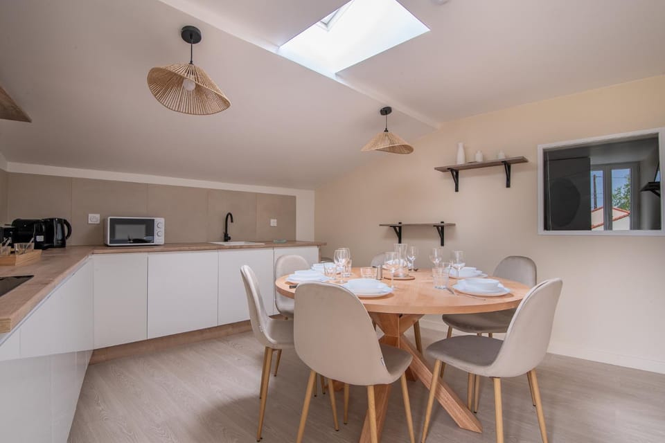 La Parenthèse - Proche Puy du Fo u - 2 appartements équipés et confortables au coeur des Herbiers Apartment in Pays de la Loire