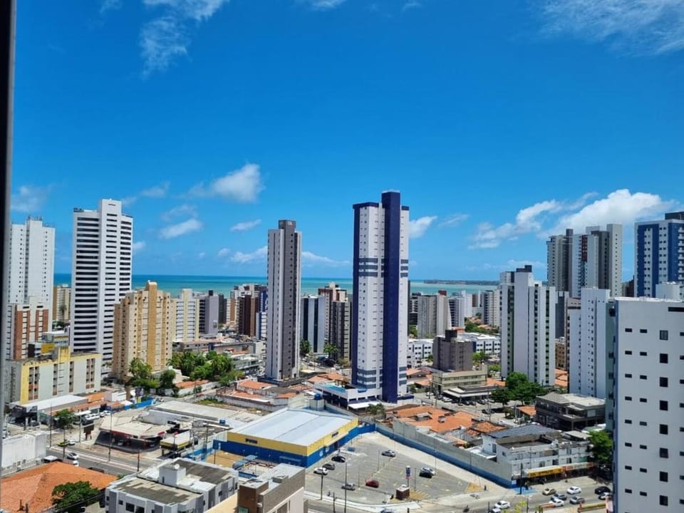 Studio-Manaíra - Custo-Benefício - Vista mar - Perto de tudo - 700m praia - Piscina e academia Apartment in João Pessoa