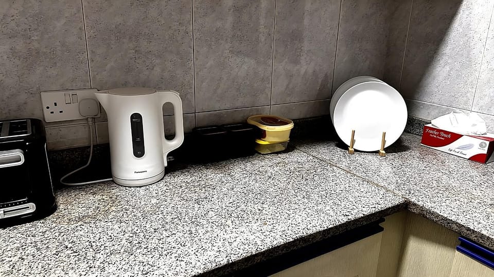 Kitchen or kitchenette, kitchen