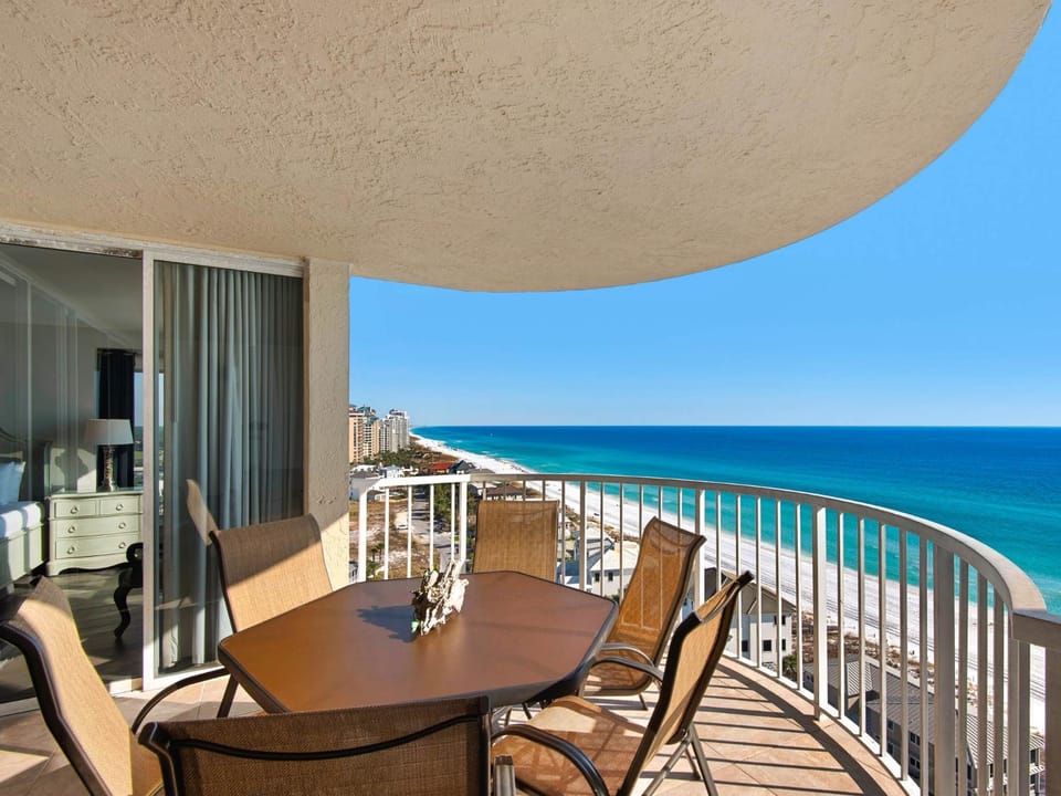 Hidden Dunes Condominium 1401 by Newman-Dailey Apartment in Miramar Beach