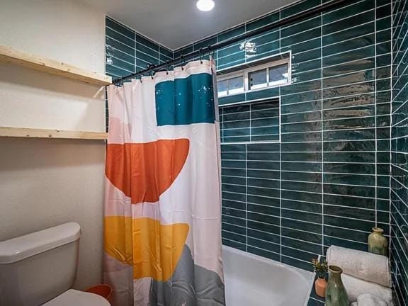 Plano Elegance Retreat with 4 Bedrooms House in Plano