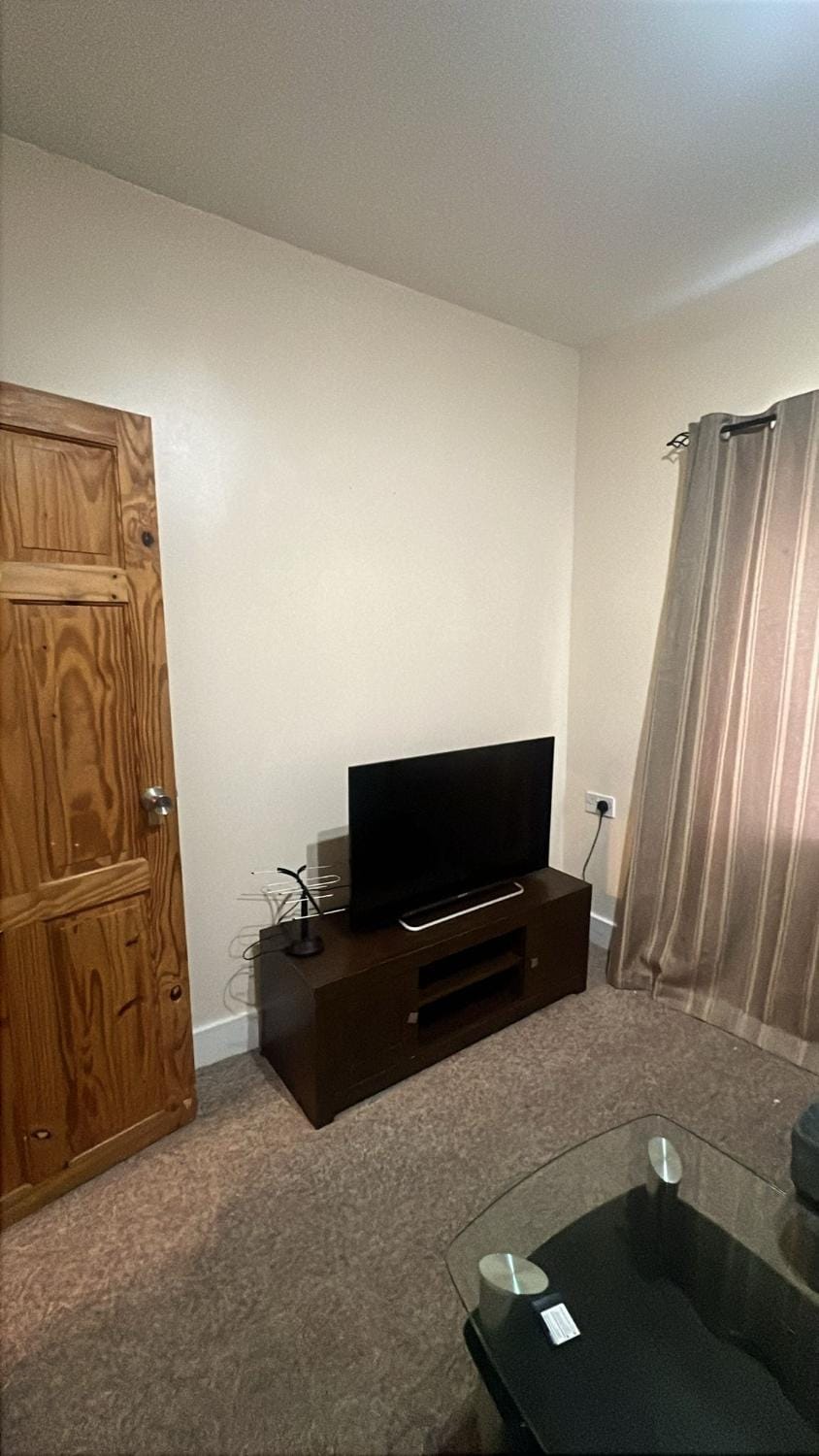 2 Bedroom Flat in Greenwich near the O2 Apartment in London Borough of Lewisham