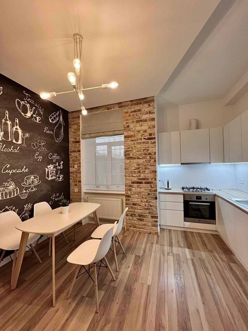 Dining area, oven, kitchen