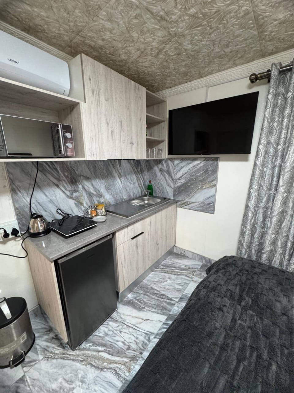 Inkinibe Self Catering Apartment in Windhoek