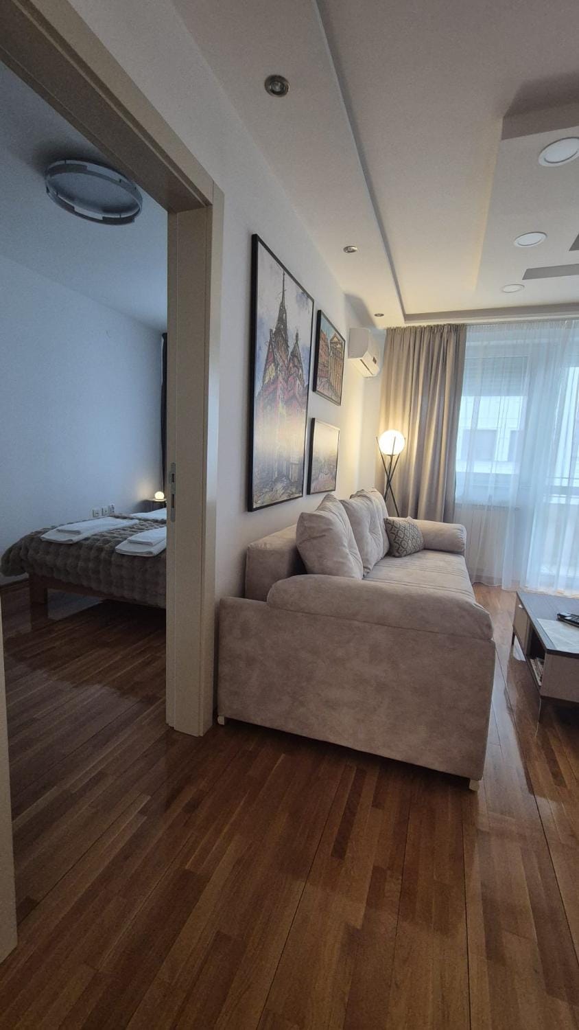 Living room, Photo of the whole room, Bedroom