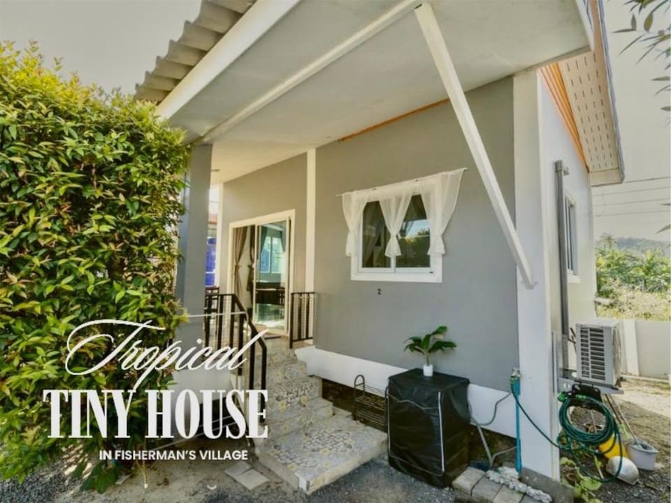 Hidden Gem tiny house in fisherman s village House in Ko Samui