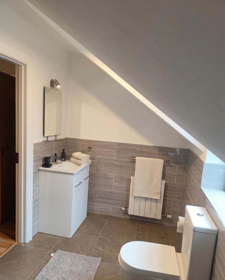 Toilet, Bathroom