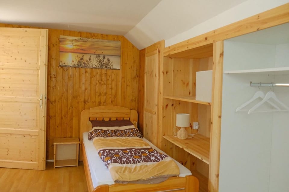 Árnyas Tölgy House in Budapest