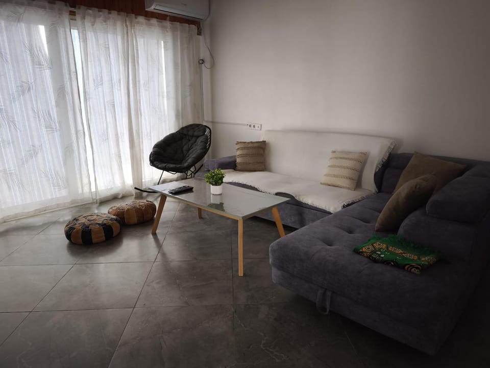 Jolie appartement avec terrasse Apartment in Algiers [El Djazaïr]