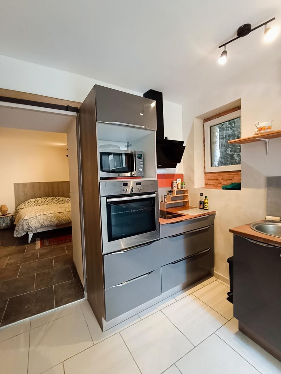 Le Volt'air 2 pièces avec petite terrasse - Centre-ville Apartment in Occitanie