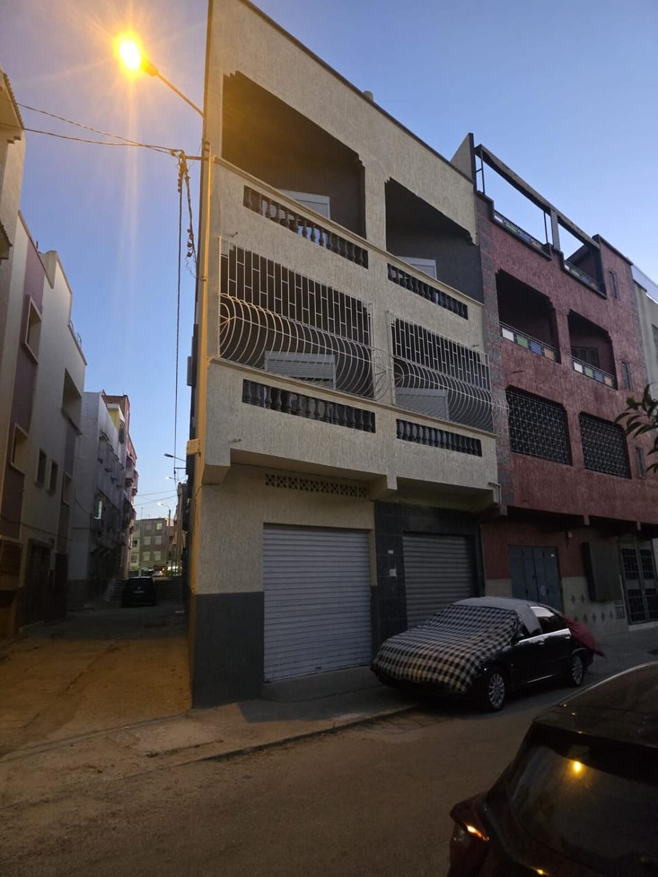 Property building, Street view, Parking