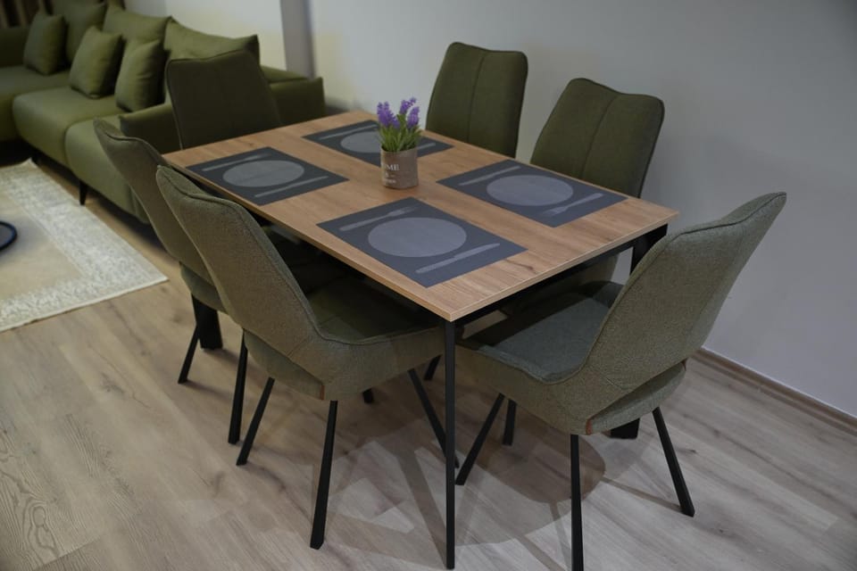 Living room, Seating area, Dining area