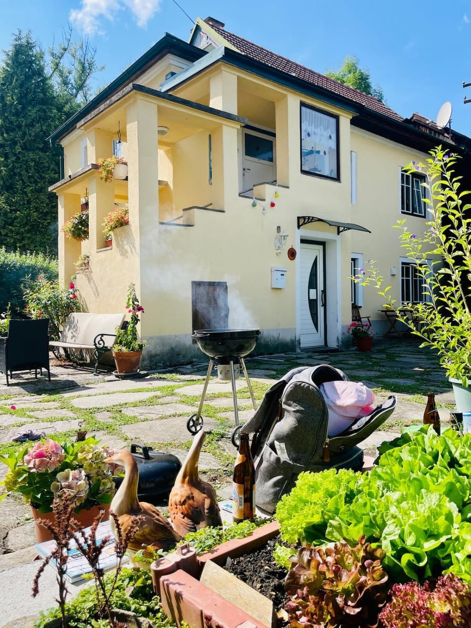 Property building, Spring, Garden, Garden, Garden view