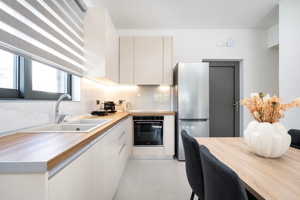 Coffee/tea facilities, oven, stove, stove, kitchen