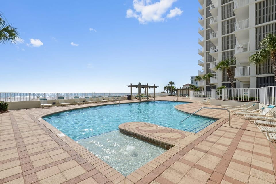 Shoalwater 906 Gulf-Front Corner Condo with Beach Views 3 bedrooms House in Orange Beach