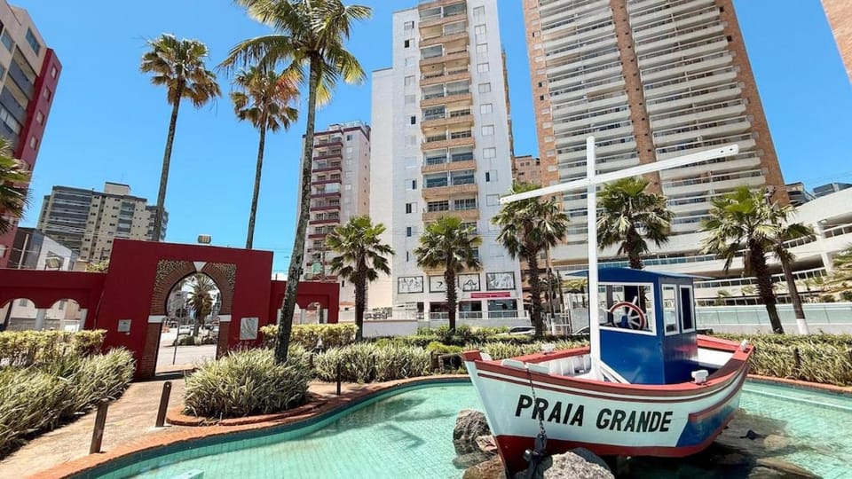 Frente mar praia grande guilhermina Apartment in State of São Paulo
