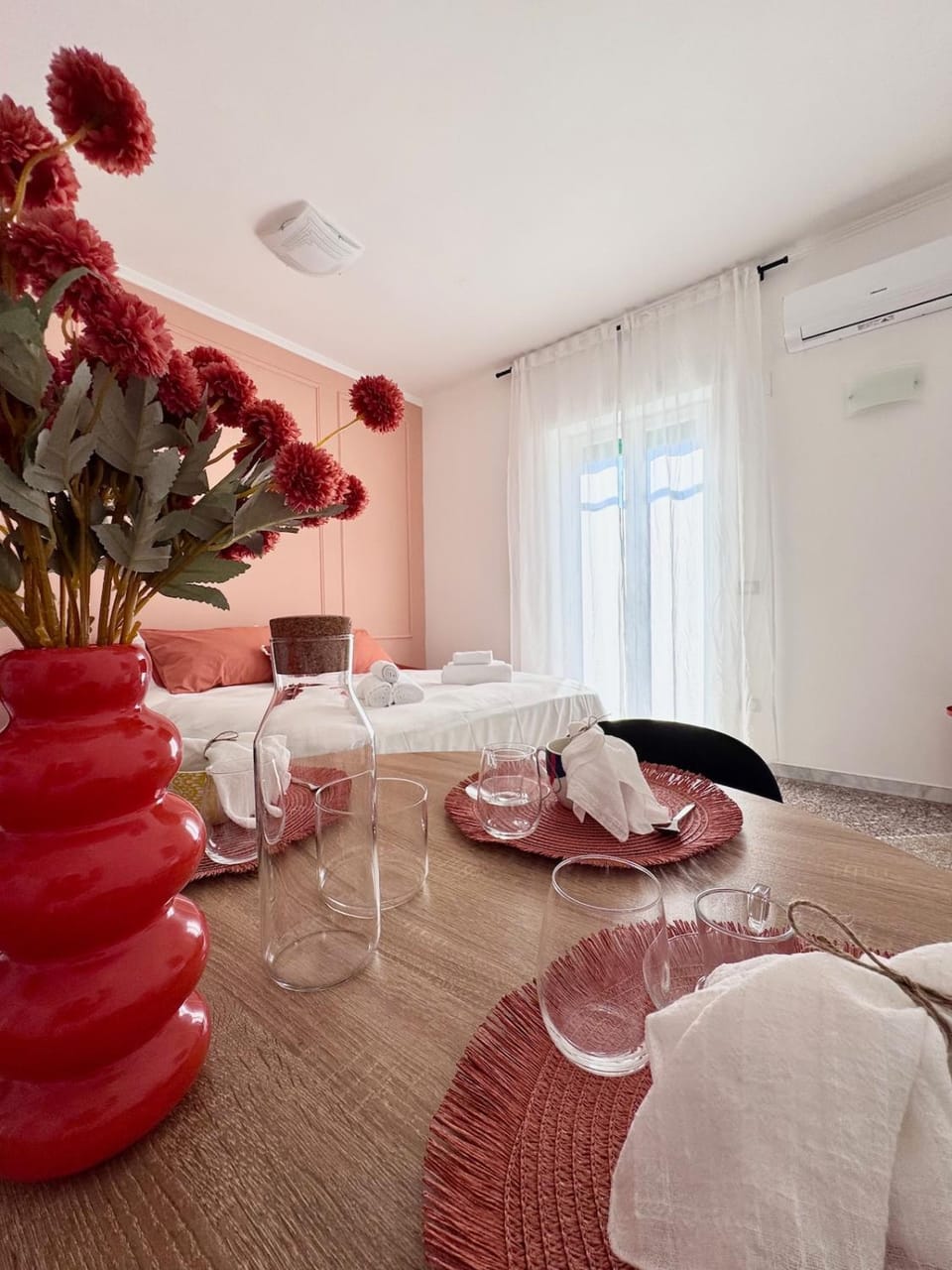 Dining area, air conditioner