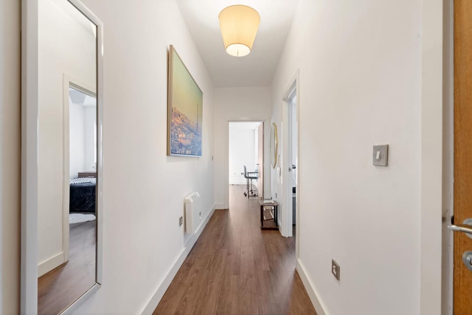 City Centre, 2 Bed, 2 Bath Gated Apartment Apartment in Birmingham