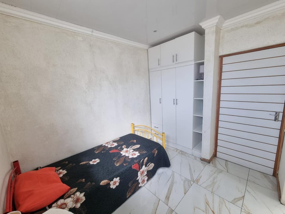 Bird Retreat Apartment in Cape Town