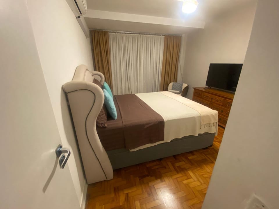 Apartamento quadra da praia Apartment in Santos