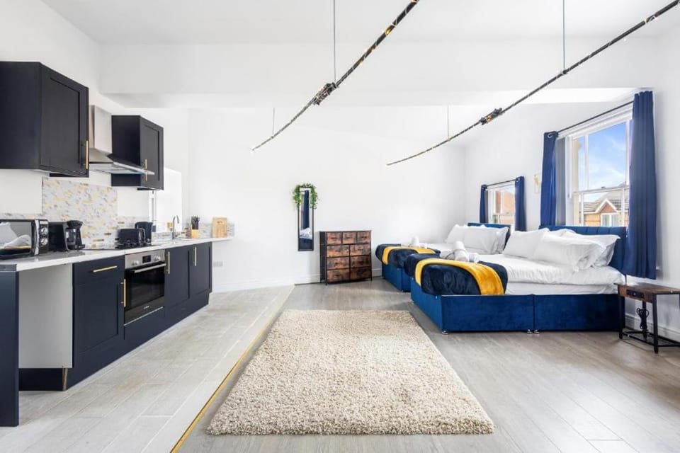 Iconic Jewellery Quarter Apartments Apartment in Birmingham