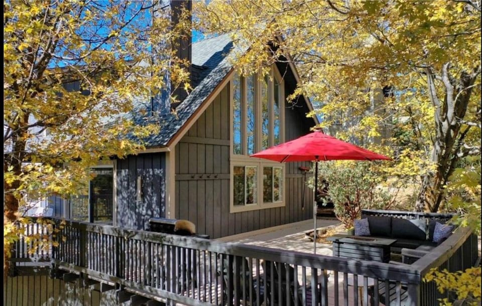 Relaxing 4 bedroom Mountain Stay House in Lake Arrowhead