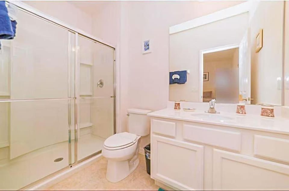 Private Luxury Suite Room in Villa - Near Disney - Resort Community Vacation rental in Osceola County