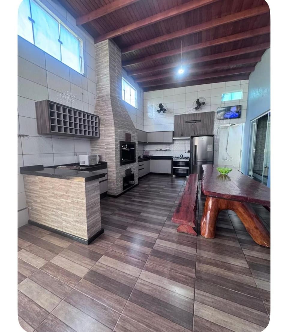 Casa espaçosa e confortável para família ou grupo House in Foz do Iguaçu