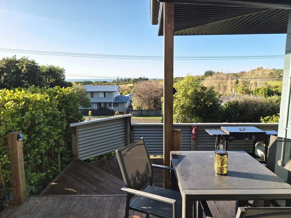 Patio, BBQ facilities, Sea view