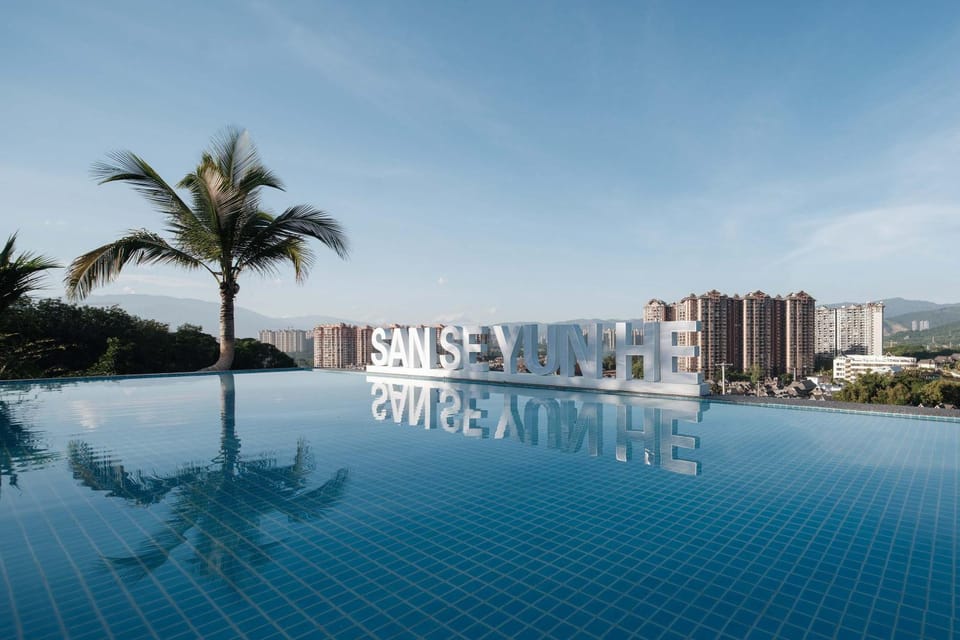 Day, Natural landscape, Swimming pool