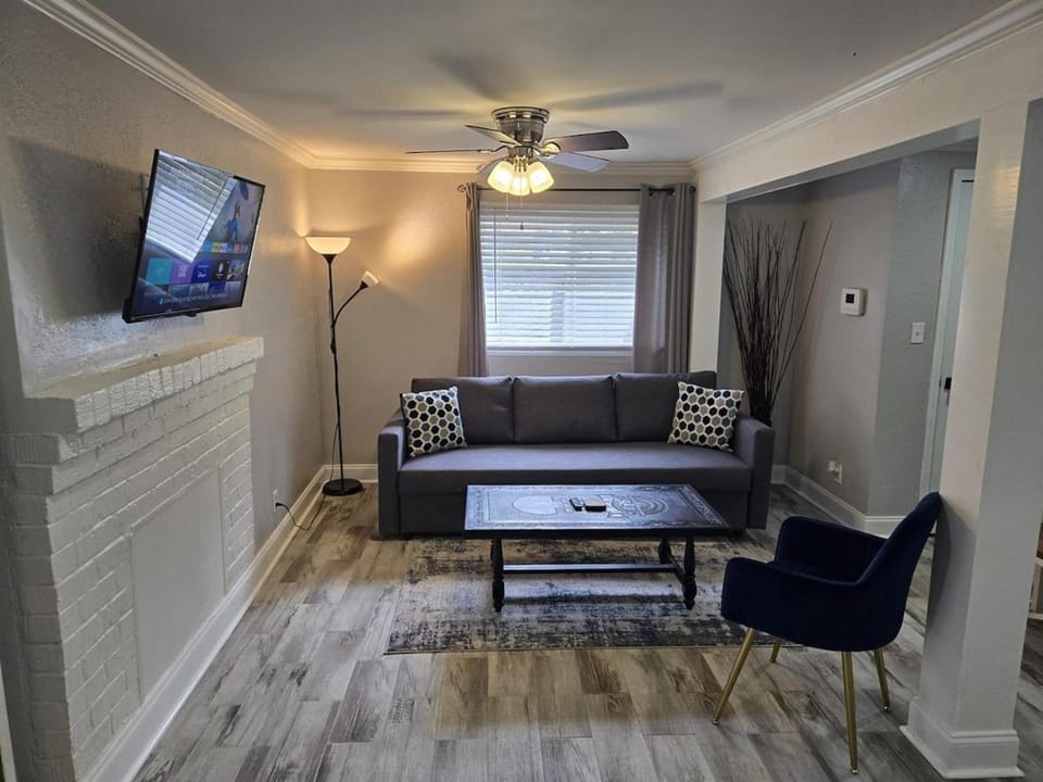 Entire guesthouse in Atlanta, Georgia Apartment in Atlanta
