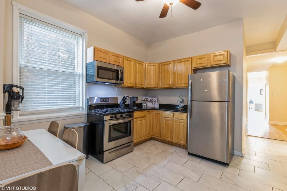 Wrigleyville Getaway Apartment in Chicago