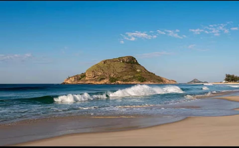 Best Beach Residence,3 bedroom Apartment Recrio RJ Apartment in Rio de Janeiro
