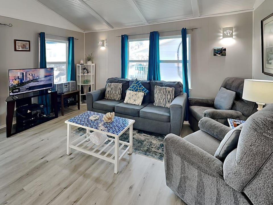 Bayview Cottage House in Jamaica Beach