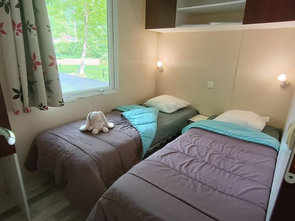 Mobil-home avec Terrasse à Mauléon-Licharre - API-1-52-951 Campground/ 
RV Resort in French Basque Country