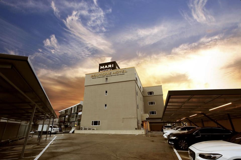 Gunsan Mari Gyeongjang branch Motel in South Korea